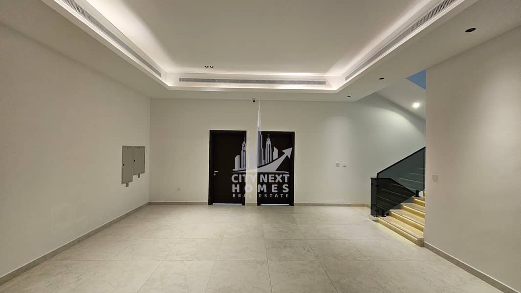 Brand new | Spacious 6 BR Villa | Majlis | Maids | Garden - Image 12