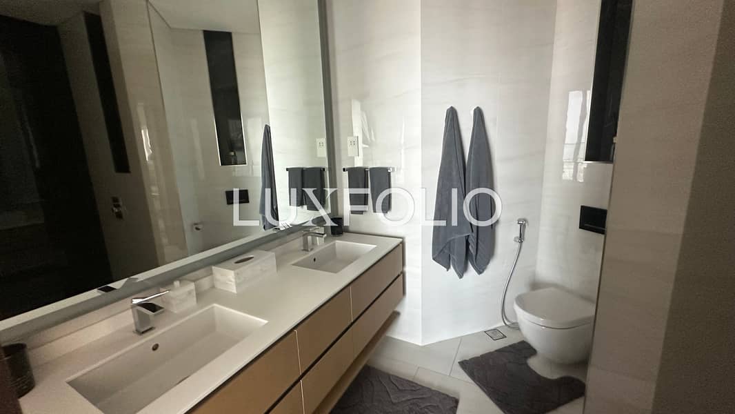 Burj Khalifa View| Modern | Furnished Duplex - Image 24