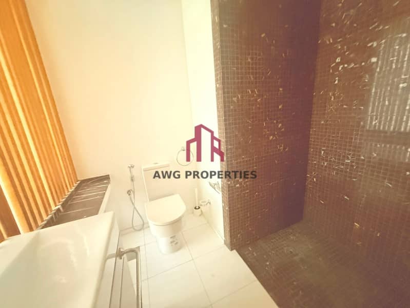 Chiller Free | Stunning Full Marina View | Spacious Penthouse for Rent - Image 11