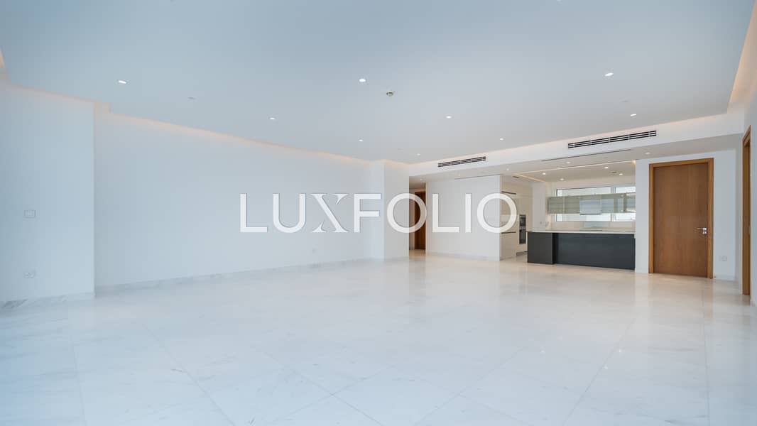 High Floor | Vacant | Full Views