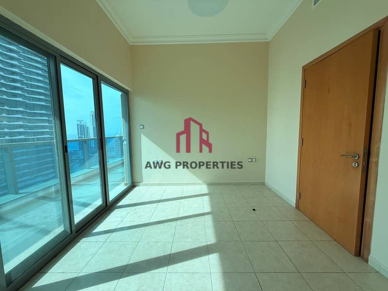 Spacious Apartment | Chiller Free | Prime Location