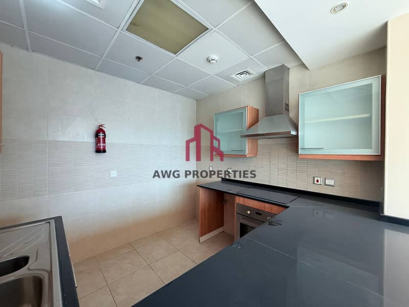 Spacious Apartment | Chiller Free | Prime Location - Image 12