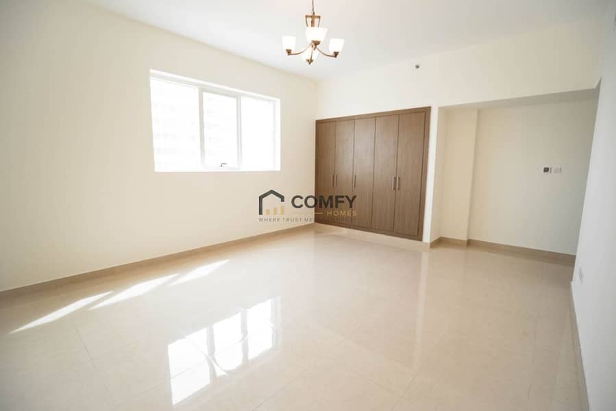 BEST Big Two Bedrooms Appartment