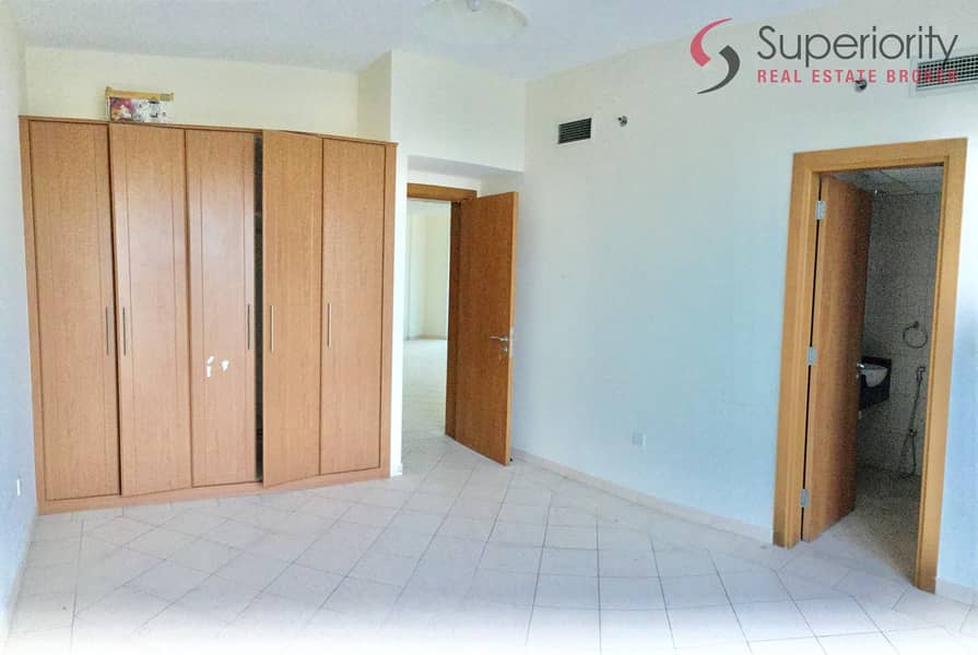 2BEDROOM / Parking / Rented - Image 8