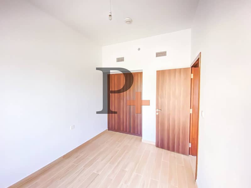 End User | Park Facing | Gym | Pool