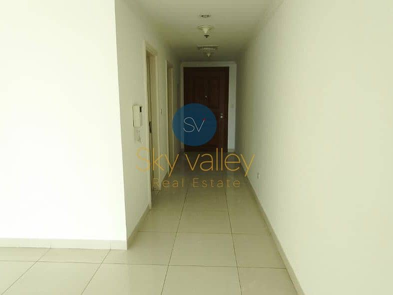 Spacious 2BR with Lake View | Maids Room | Vacant