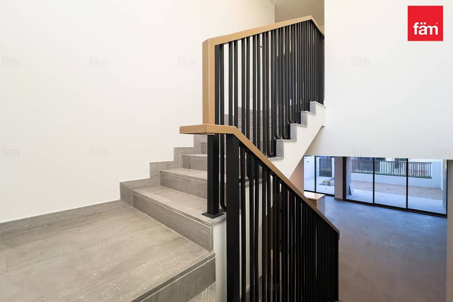 Specious, New Build,Vacant,Close to amenities - Image 10