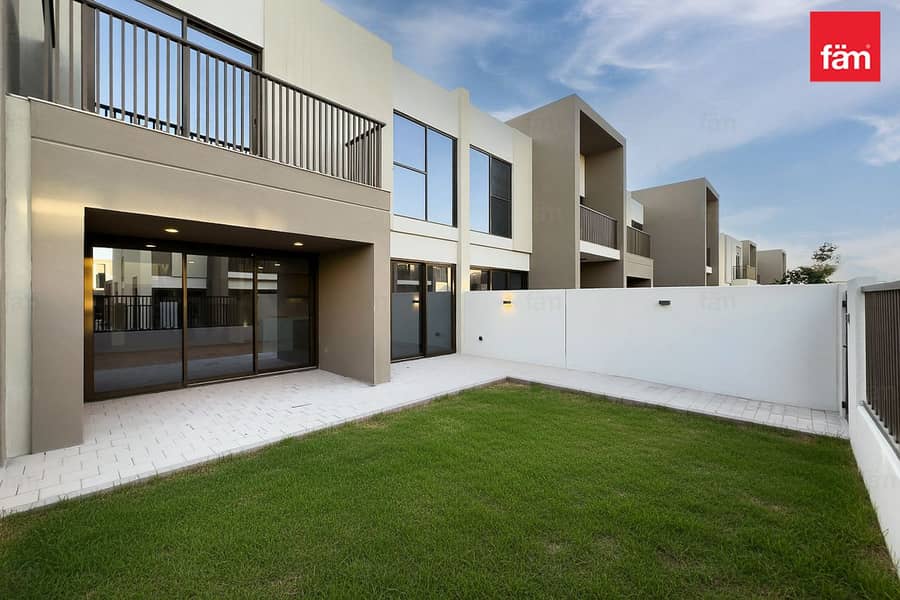 Specious, New Build,Vacant,Close to amenities - Image 18