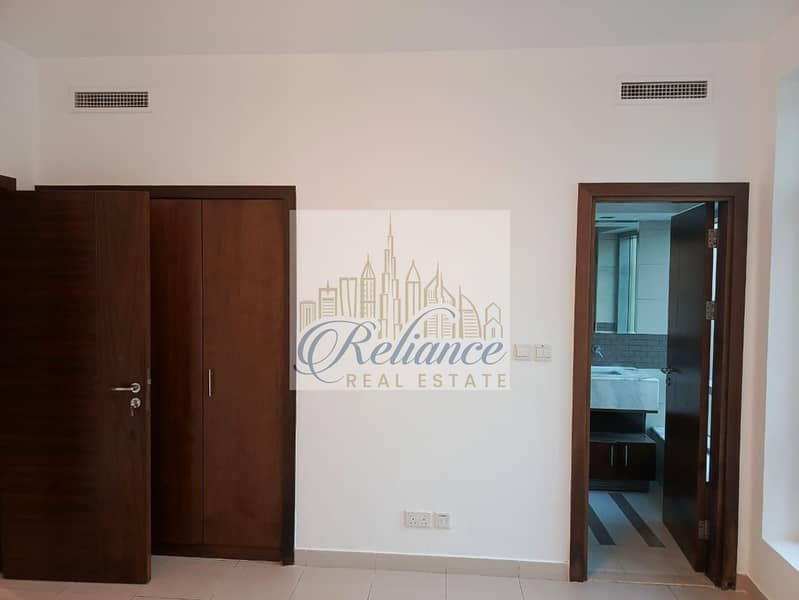 Vacant I Chiller free | Large Unit - Image 8