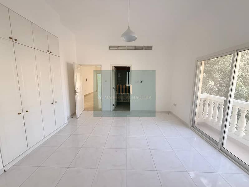 INDEPENDENT VILLA | 5 BEDROOM+ MAIDS with PRIVATE GARDEN - Image 16