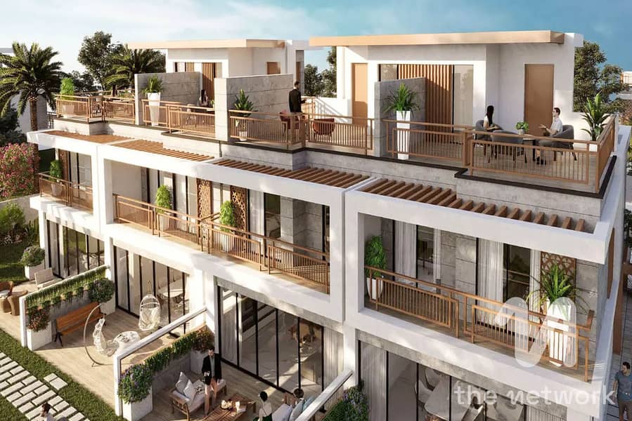 4 BR + Study | Middle Unit | Close to Handover - Image 10