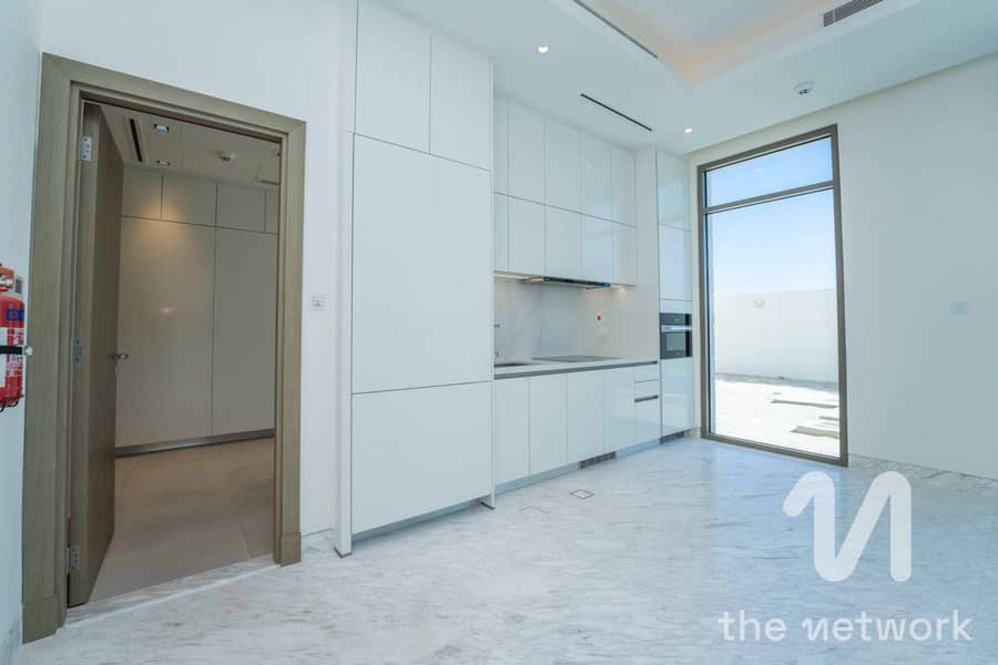 Private Pool | Ready to Move | Landscaped Garden