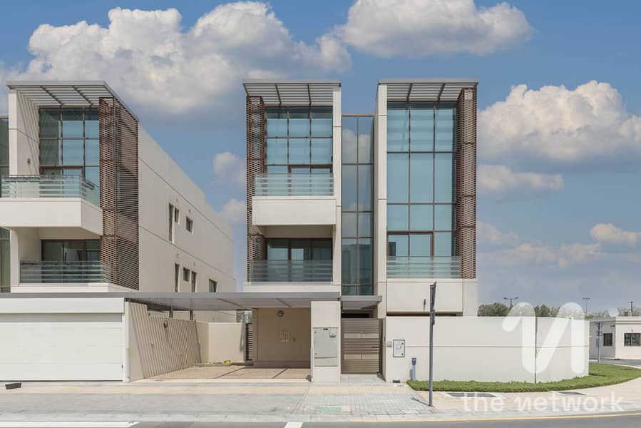 Vacant Soon | Single Row | Landscaped