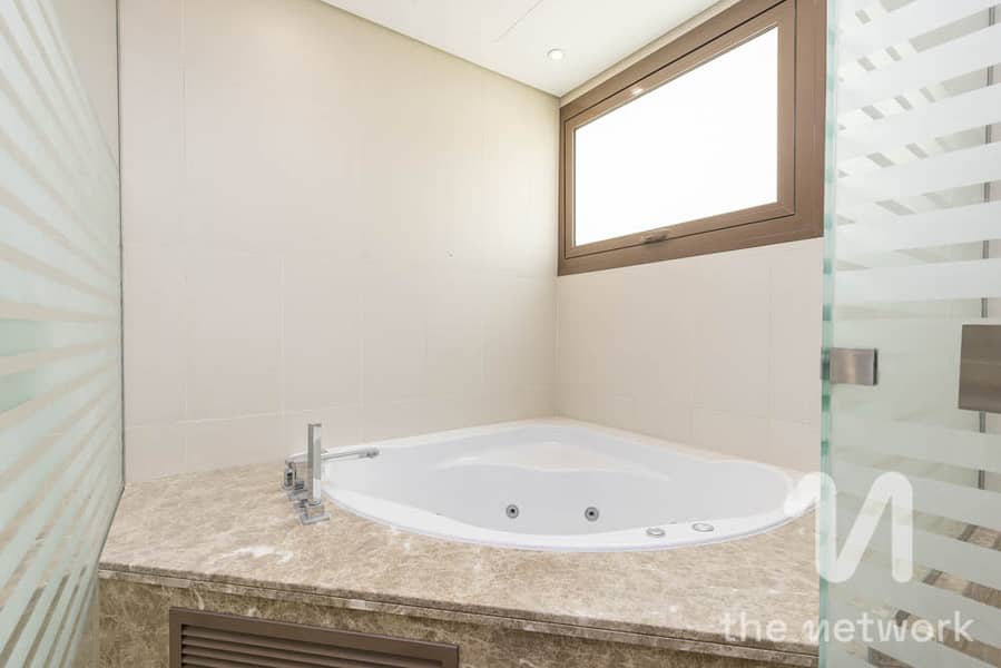 Vacant Soon | Single Row | Landscaped