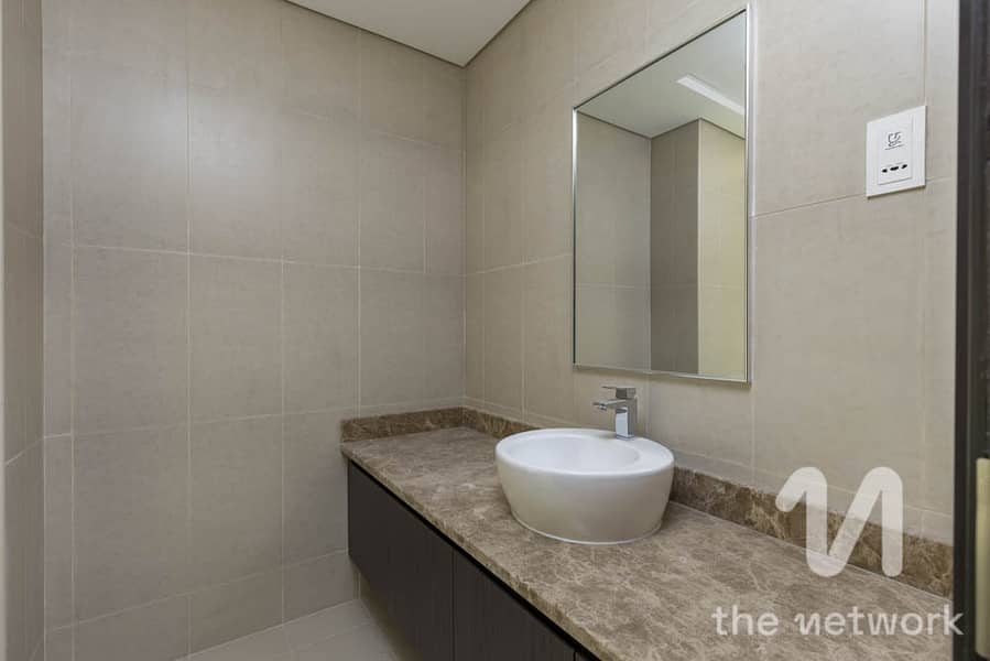 Vacant Soon | Single Row | Landscaped - Image 8