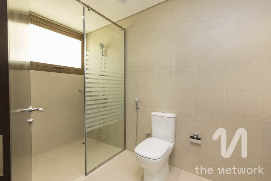 Vacant Soon | Single Row | Landscaped - Image 25