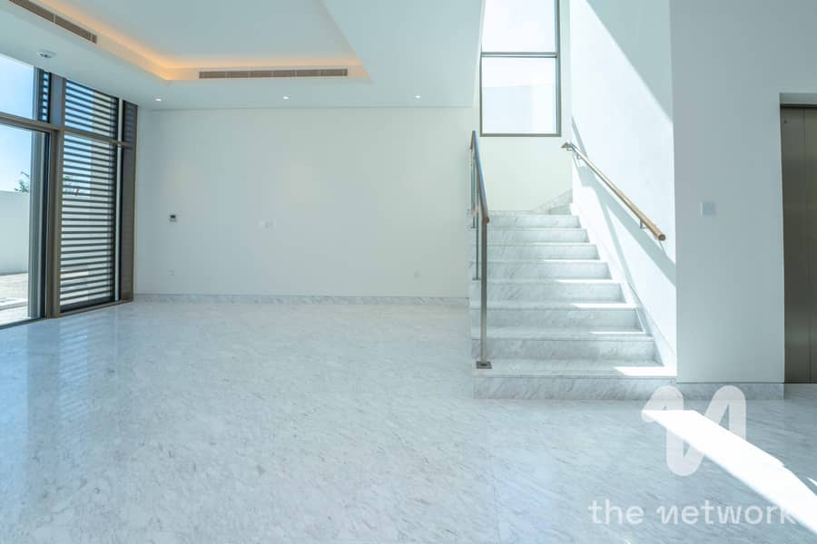 Prime Location | Vacant | 12 CHEQUES - Image 7