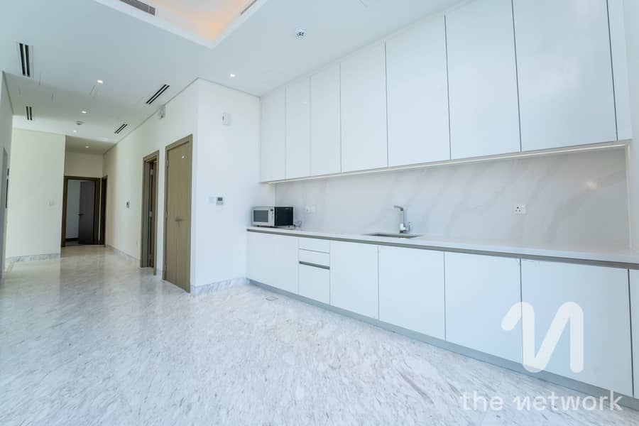 Prime Location | Vacant | 12 CHEQUES - Image 12