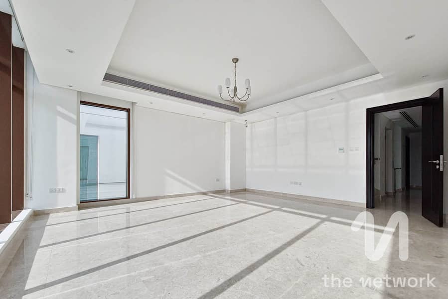 Ready To Move In | Well Maintained | Spacious - Image 6