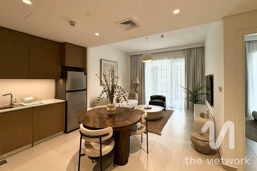 Luxurious Furnished | Near the Beach | Renovated - Image 6