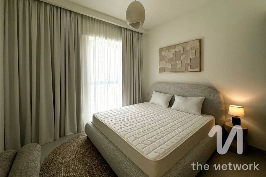 Luxurious Furnished | Near the Beach | Renovated - Image 8