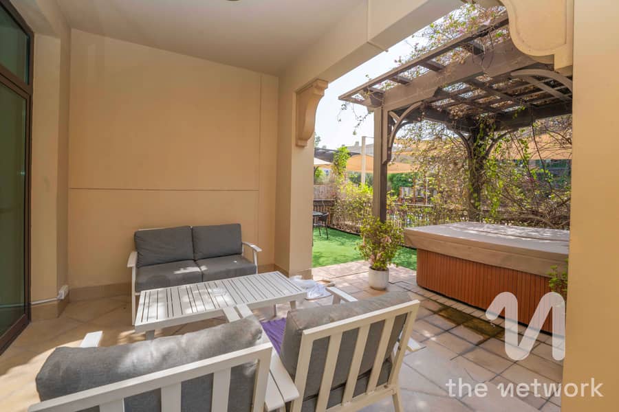 Unique with Garden | Burj Khalifa View | Upgraded - Image 15