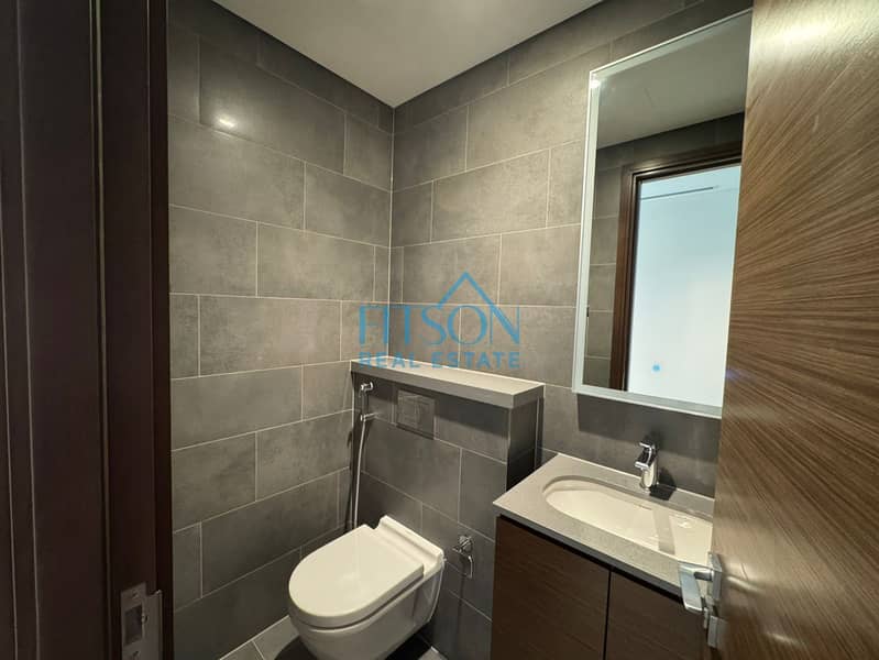 HIGHER FLOOR | CANAL VIEWS | 1BEDROOM+STUDY - Image 6