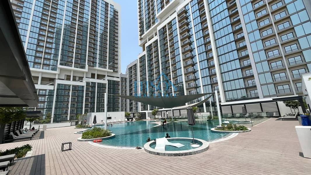 HIGHER FLOOR | CANAL VIEWS | 1BEDROOM+STUDY - Image 10