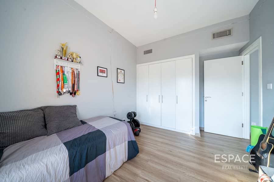 Upgraded | Great Location | Vacant - Image 12