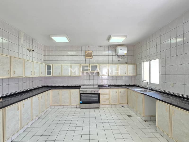 Spacious Renovated Villa | Pool |Elevator | Majlis - Image 7