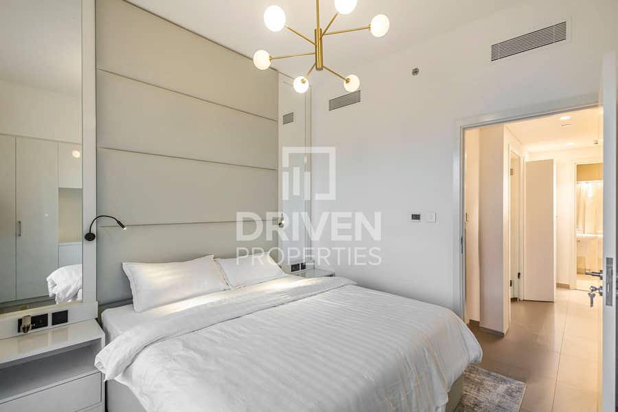 Burj Khalifa View | Well Furnished | Vacant - Image 9