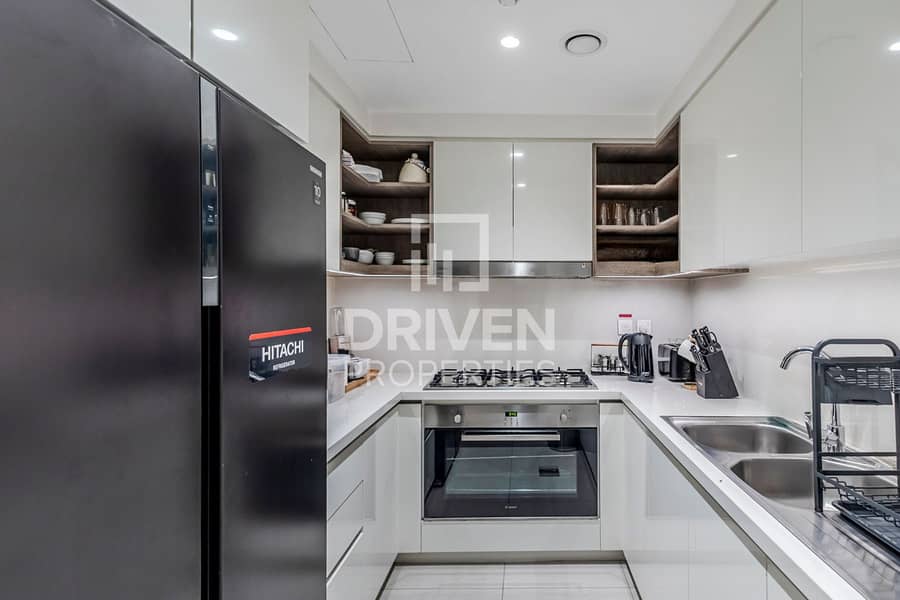 Burj Khalifa View | Well Furnished | Vacant - Image 14