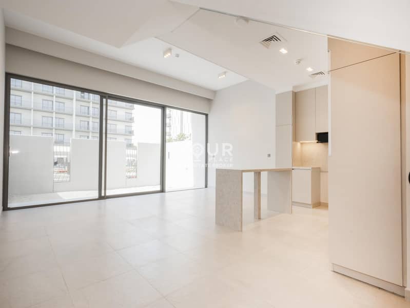 3+Maid Townhouse | 2 Parking Spots | Spacious