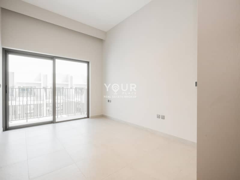 3+Maid Townhouse | 2 Parking Spots | Spacious - Image 7