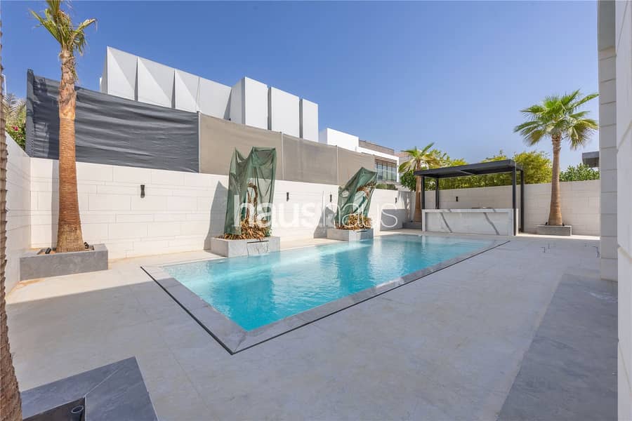 Brand New | 5 Bedrooms | Area Specialist - Image 27