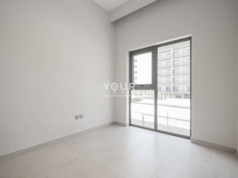 3+Maid Townhouse | 2 Parking Spots | Spacious - Image 16