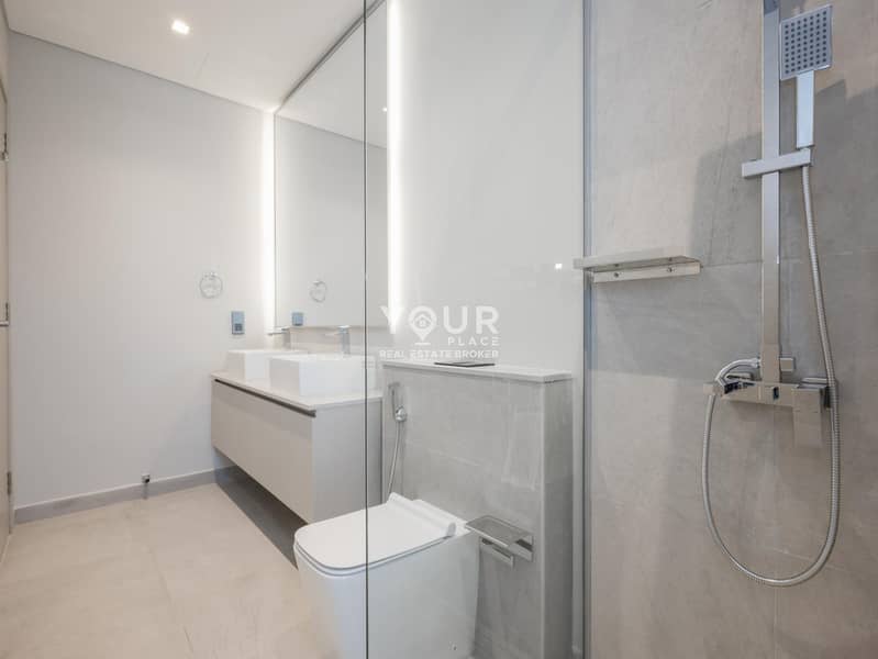 3+Maid Townhouse | 2 Parking Spots | Spacious - Image 21