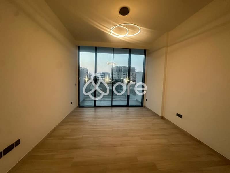 Brand New Studio | Park View | Multiple cheques