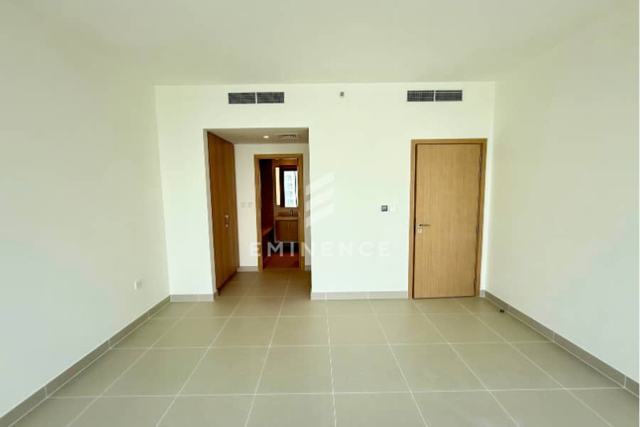 Sunset Views| Panoramic Sea Views | Brand New - Image 17