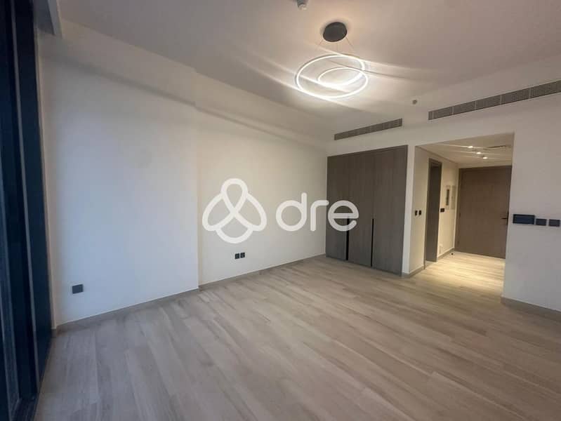 Brand New Studio | Park View | Multiple cheques