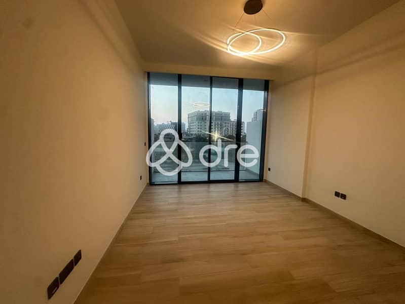 Brand New Studio | Park View | Multiple cheques