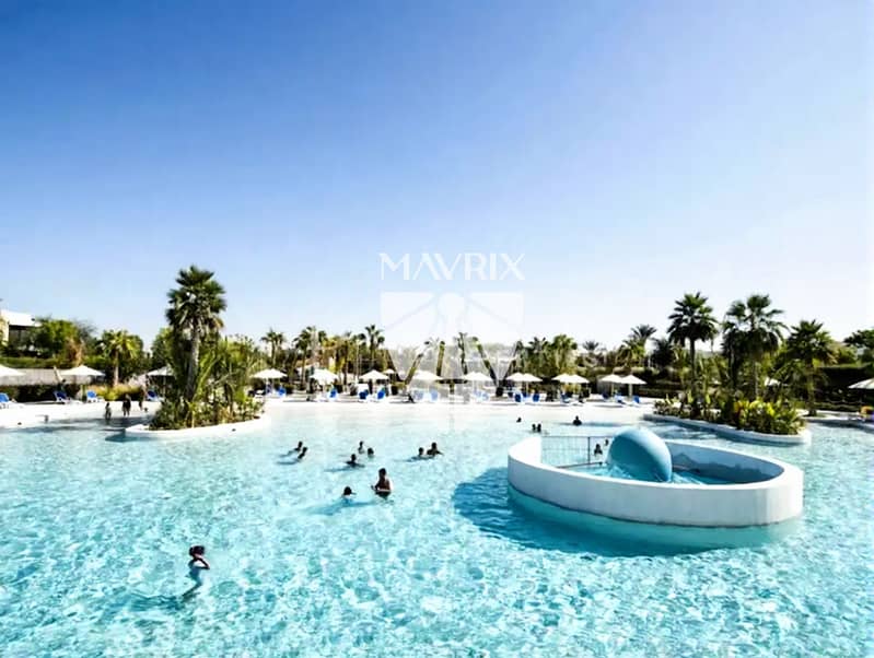 4 Bedroom Mid Unit | Great Price | Luxury Home - Image 9