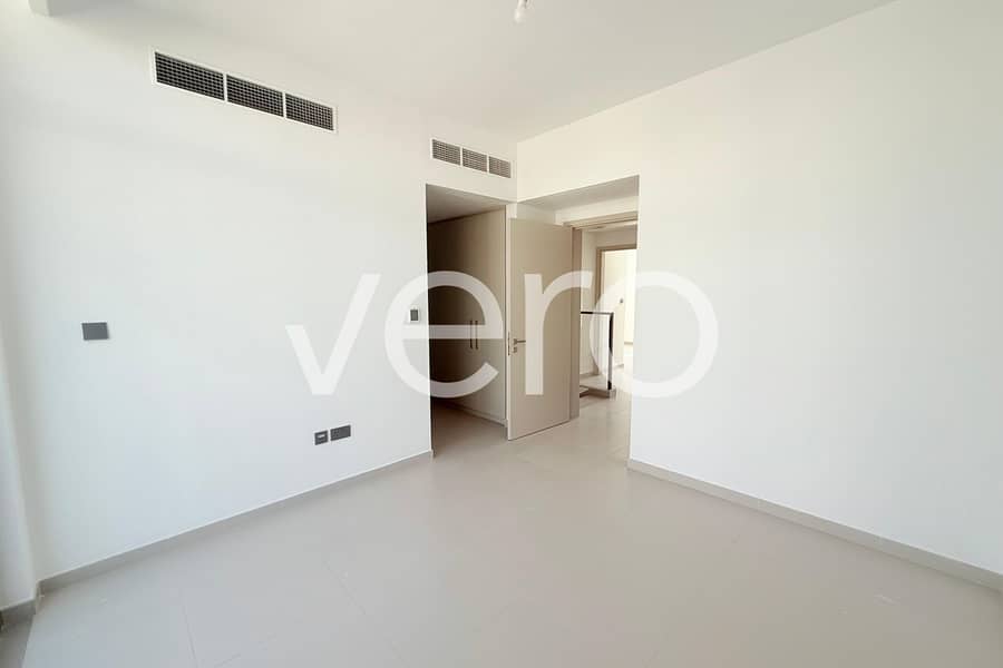 Single Row | Park Facing | Vacant