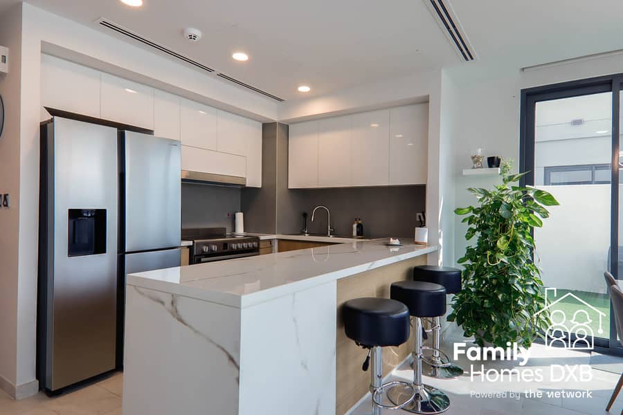 Single Row | Backs Green Belt | Vacant on Transfer