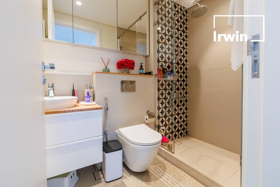 Skyline | Luxurious Living | For Professional - Image 13