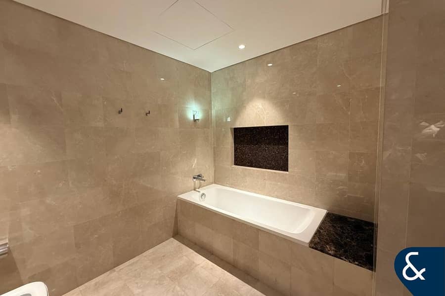 Penthouse Collection | Burj View | Vacant - Image 18