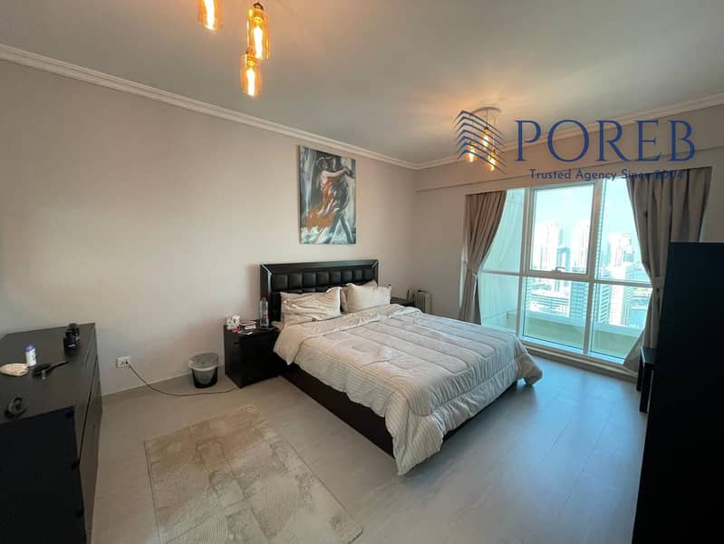 Fully Upgraded/ Modern/ Views of Marina Skyline