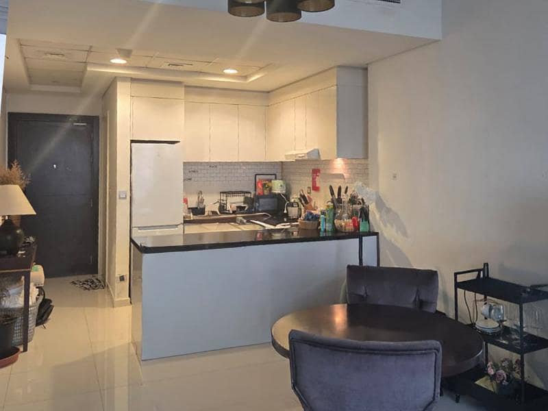 Fantastic View | High Floor | MOTIVATED SELLER