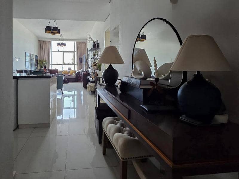 Fantastic View | High Floor | MOTIVATED SELLER