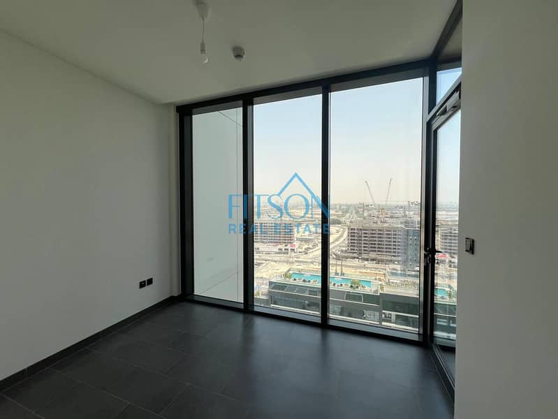 BRAND NEW | HIGHER FLOOR | LAUNDRY ROOM